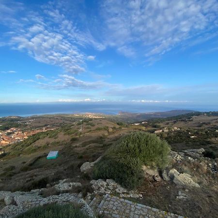 Sardegna Appartamenti, Via Sedini Trinità dʼAgultu Exteriör bild