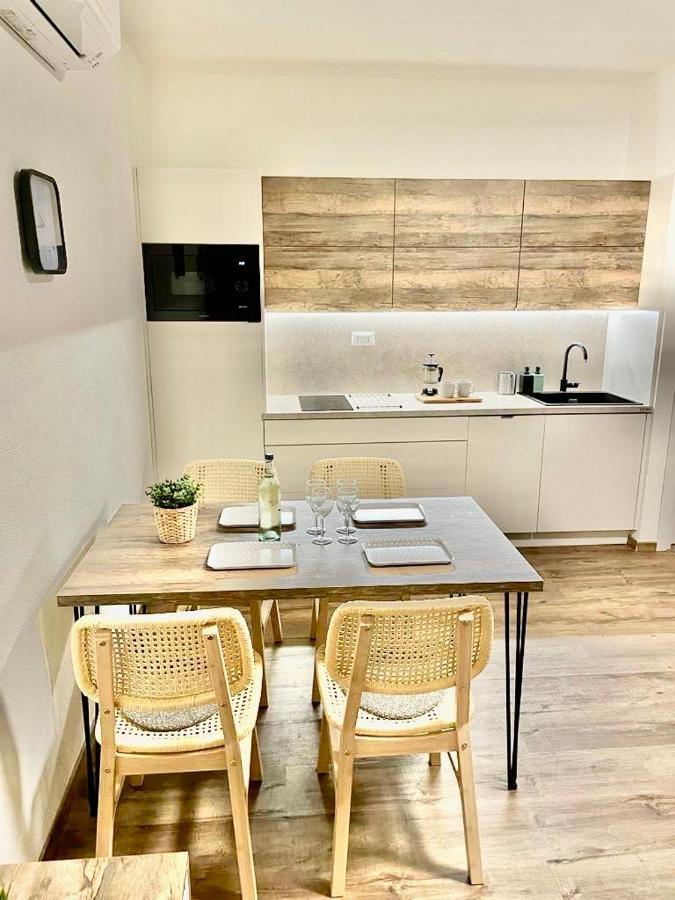 Sardegna Appartamenti, Via Sedini Trinità dʼAgultu Exteriör bild