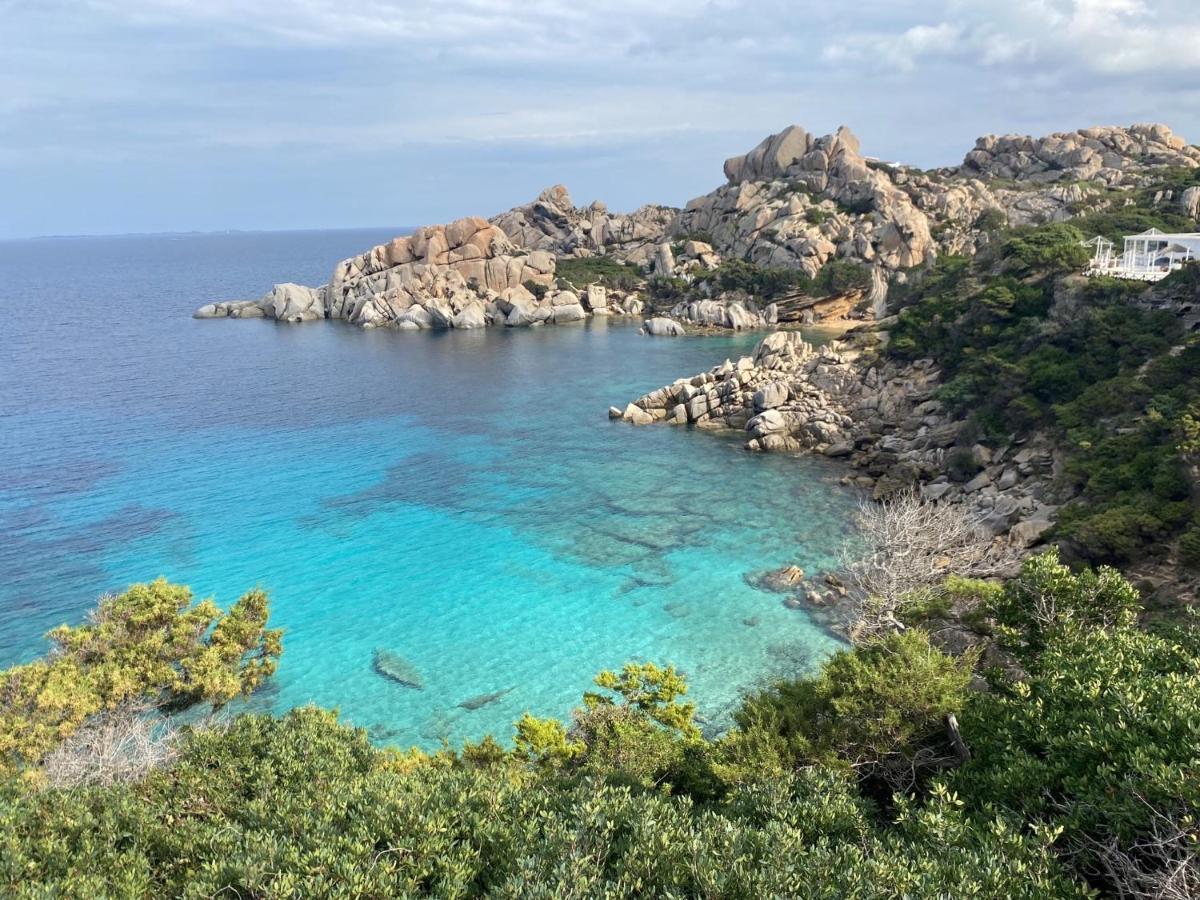 Sardegna Appartamenti, Via Sedini Trinità dʼAgultu Exteriör bild